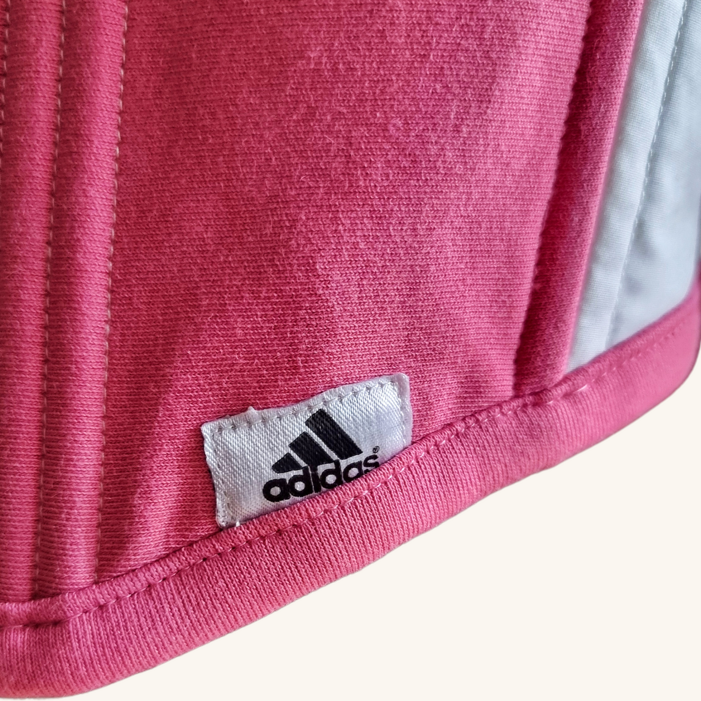 Korset detail logo Adidas